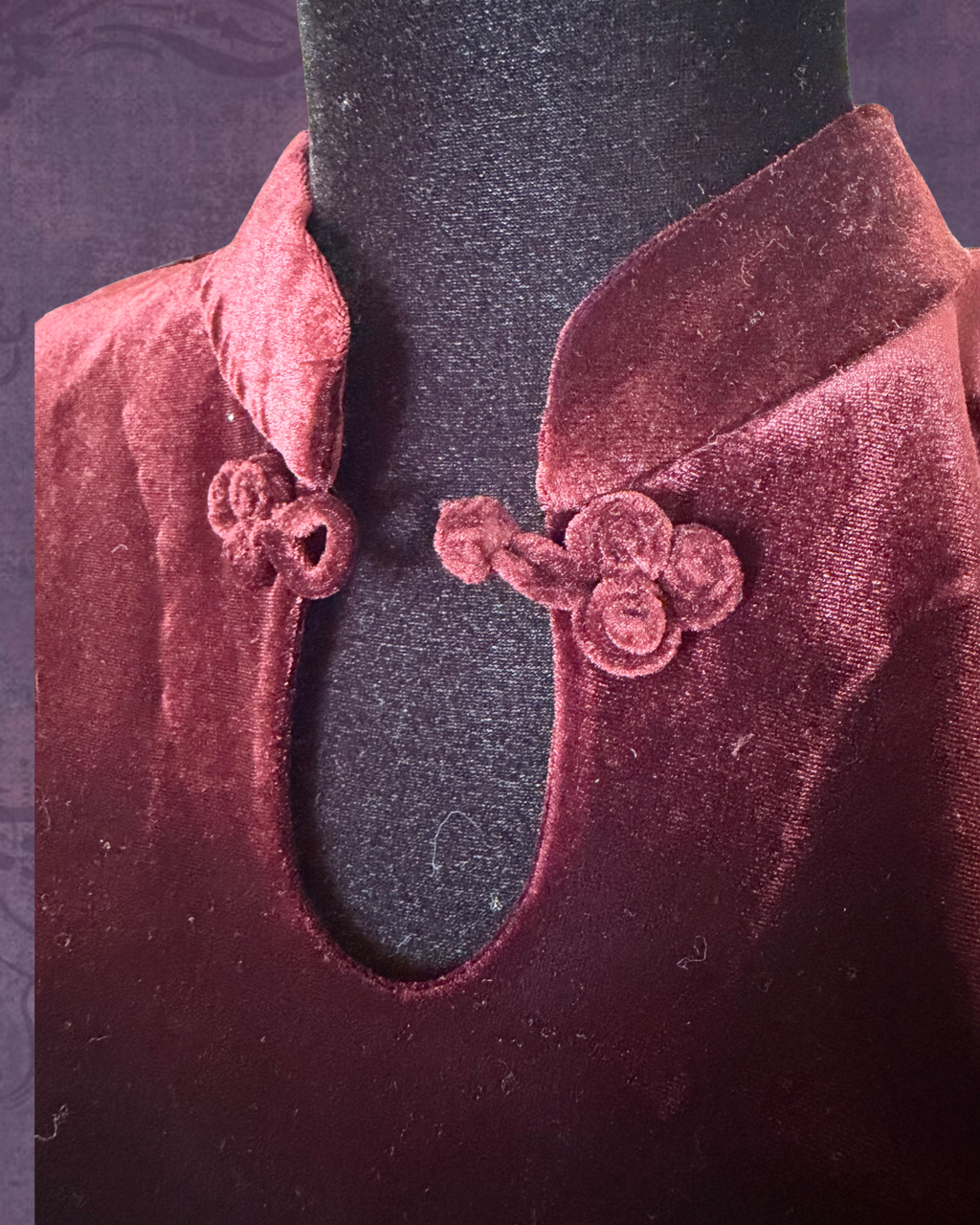 Romantic velvet keyhole tank
