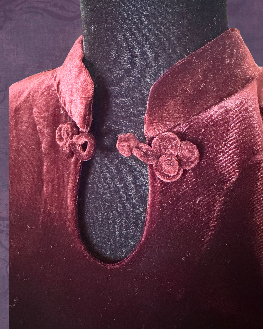 Romantic velvet keyhole tank